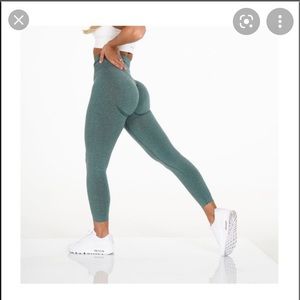 NVGTN leggings